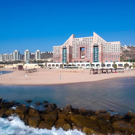 Almog Beach Apartments מגדלי חוף הכרמל חיפה Exterior foto