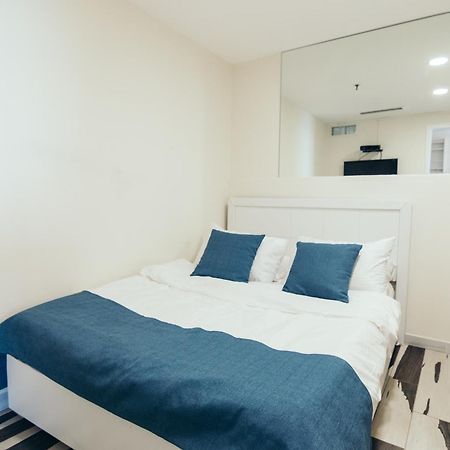 Almog Beach Apartments מגדלי חוף הכרמל חיפה Exterior foto