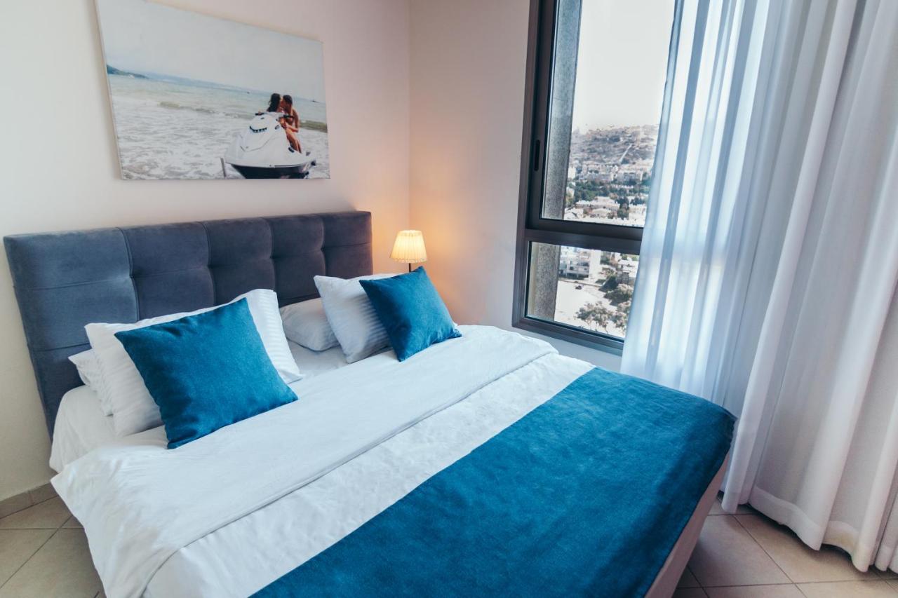 Almog Beach Apartments מגדלי חוף הכרמל חיפה Exterior foto