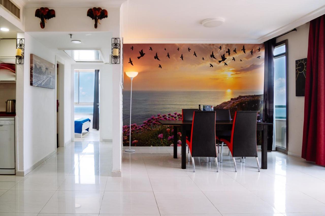 Almog Beach Apartments מגדלי חוף הכרמל חיפה Exterior foto