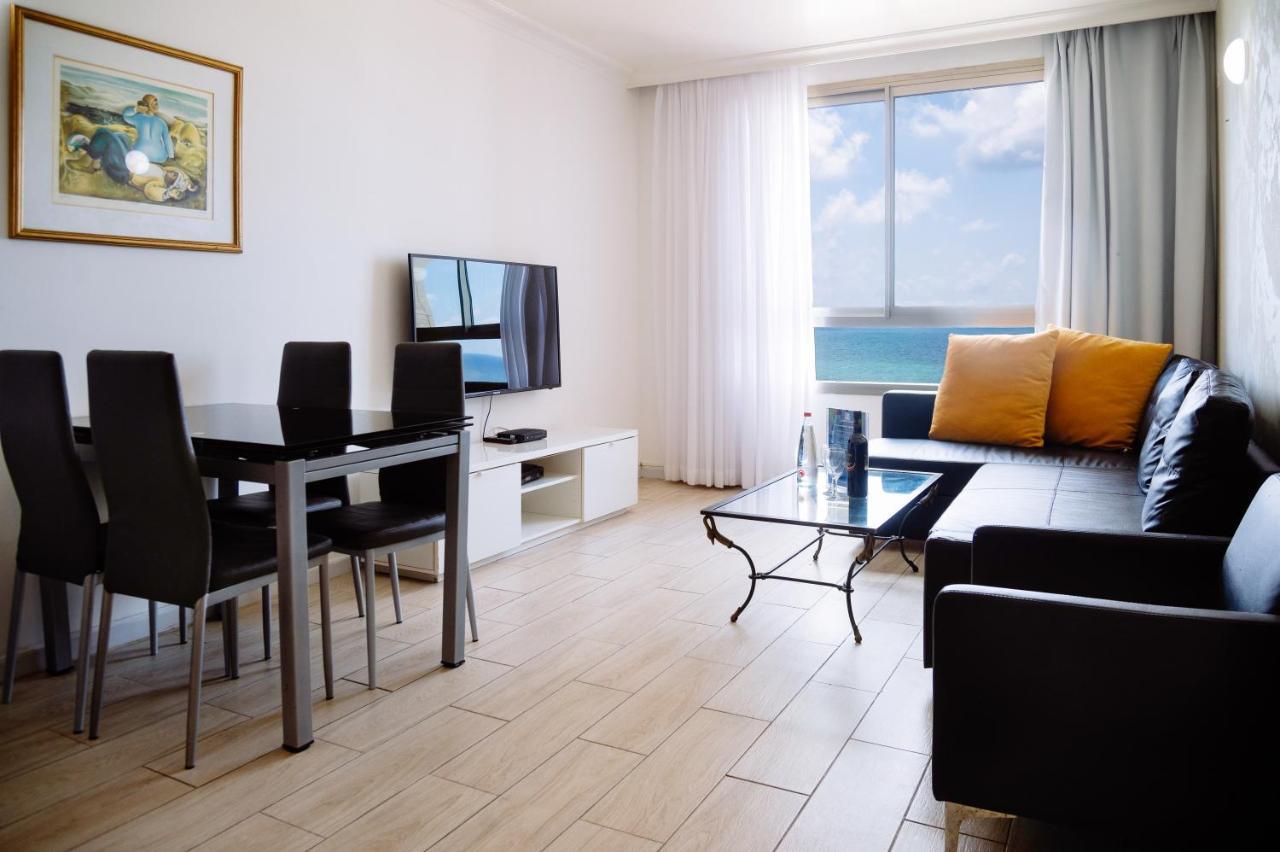 Almog Beach Apartments מגדלי חוף הכרמל חיפה Exterior foto